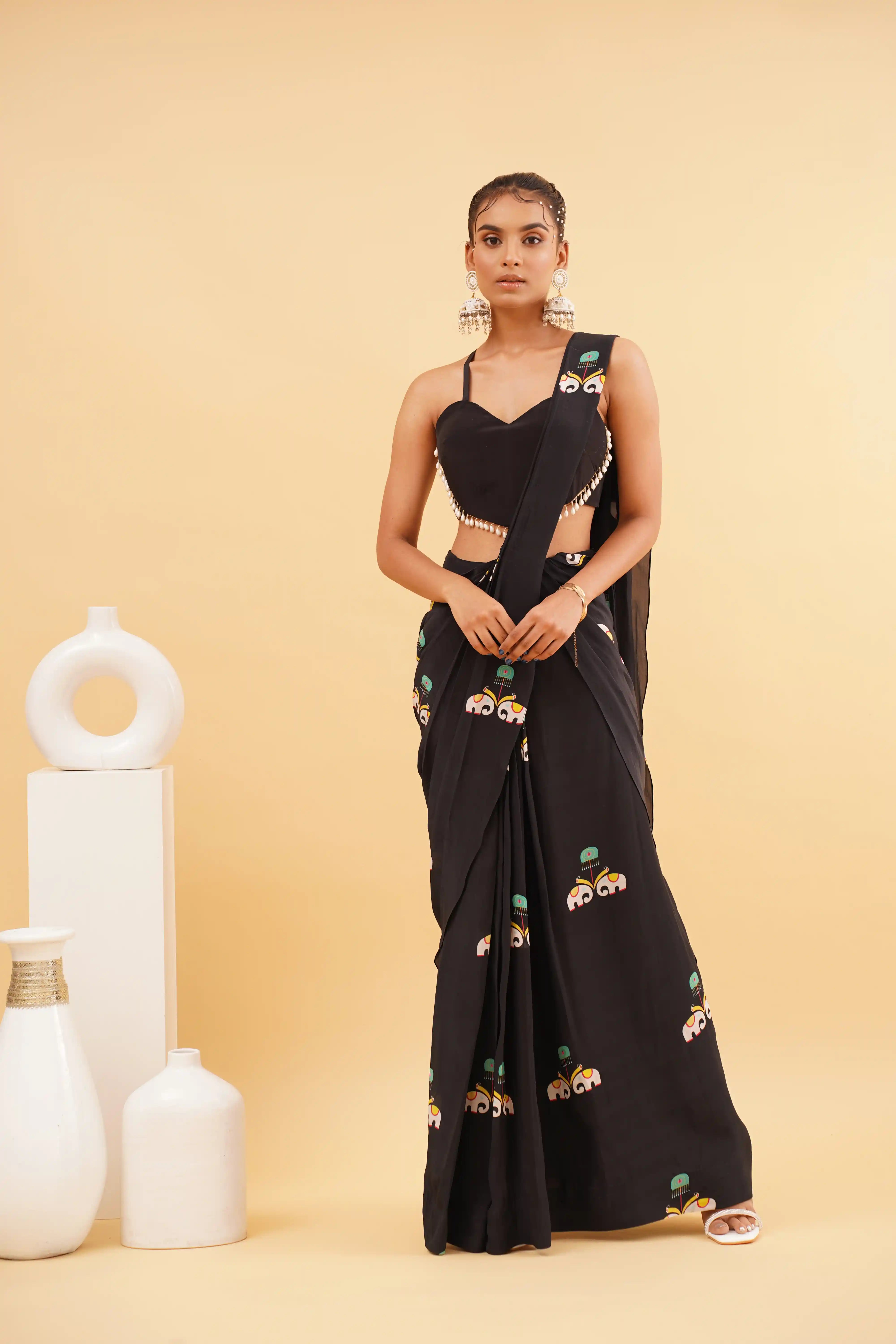 Nazakat saree - Black