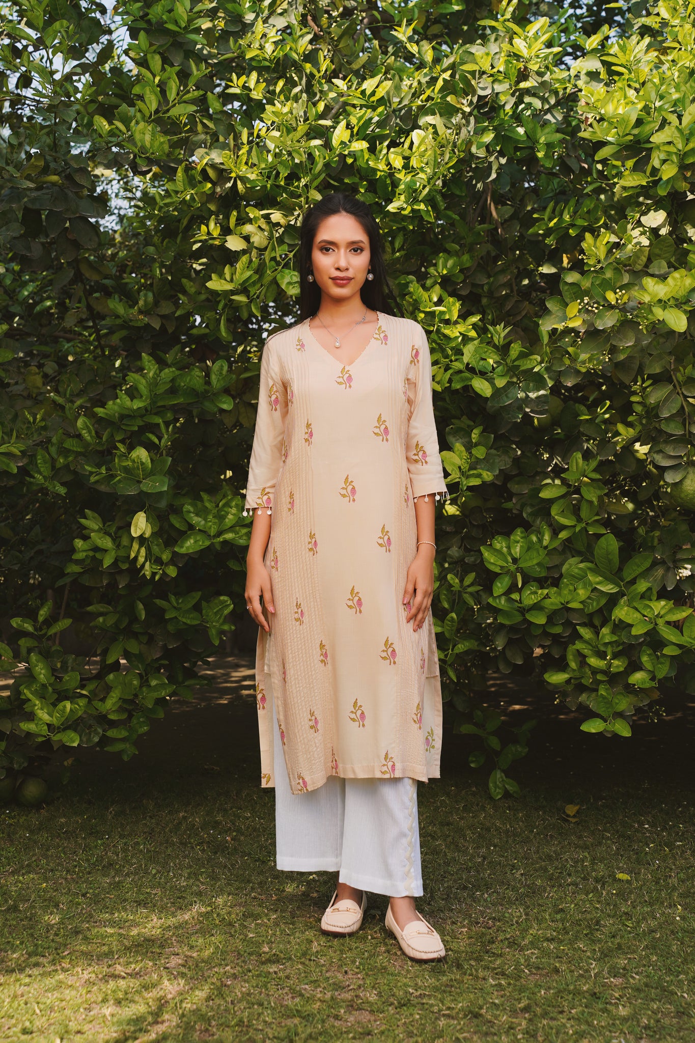 Budding love kurta set