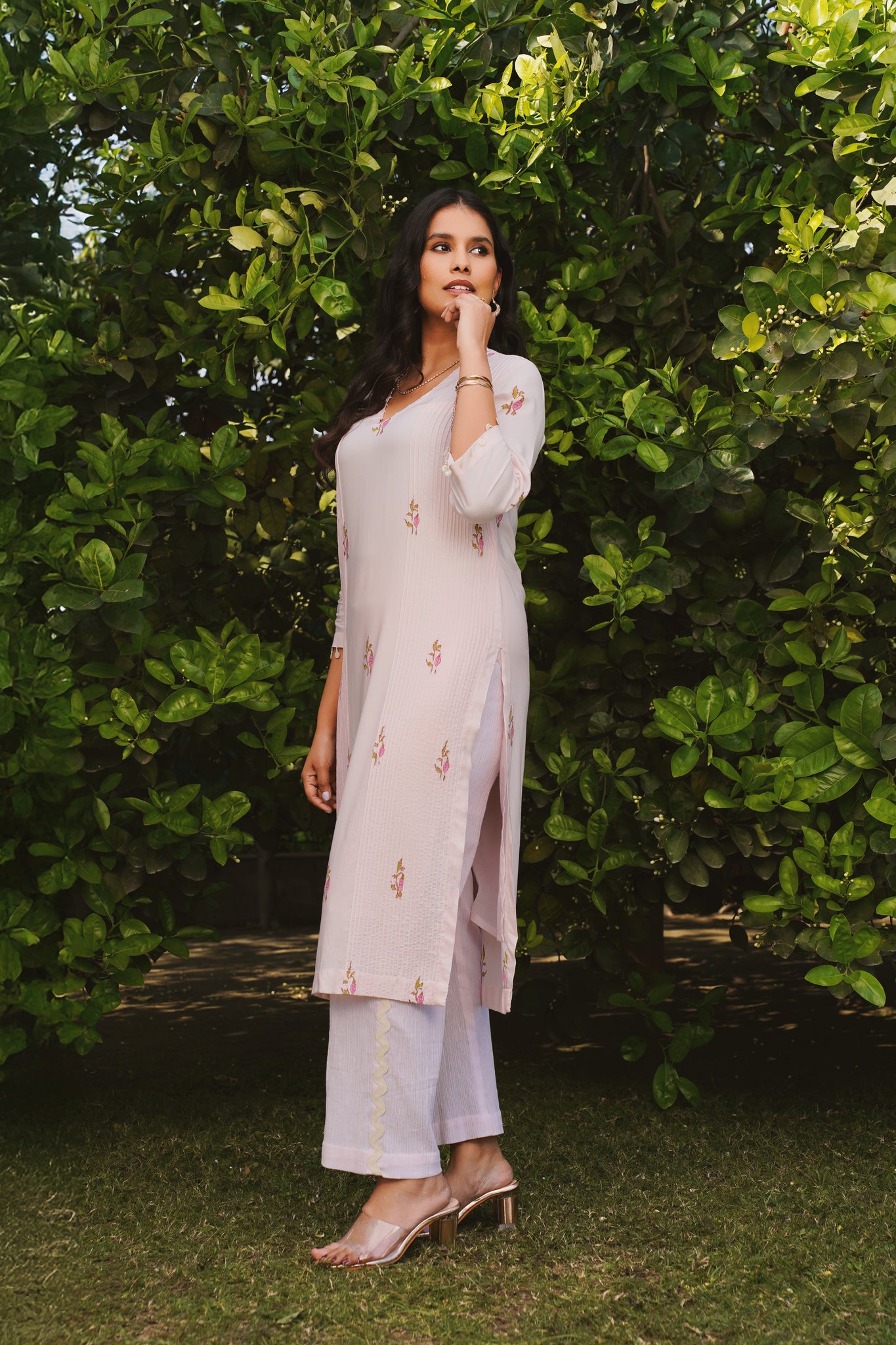 Budding love kurta set