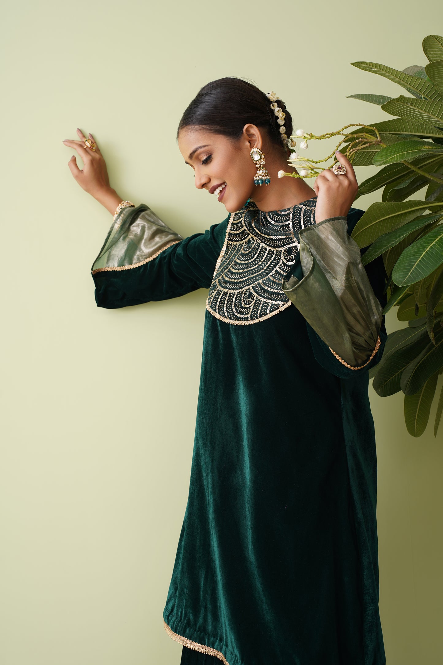 Jharoka Sharara set
