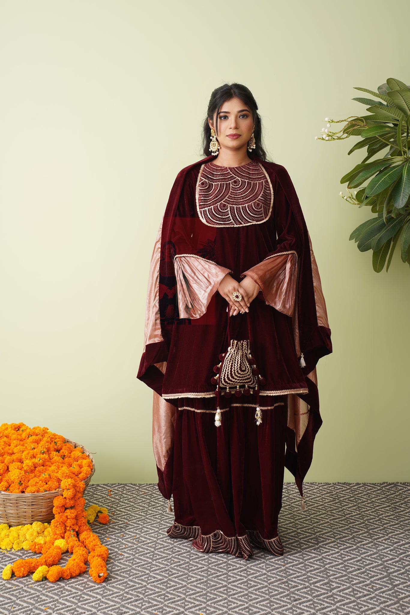Jharoka Sharara set