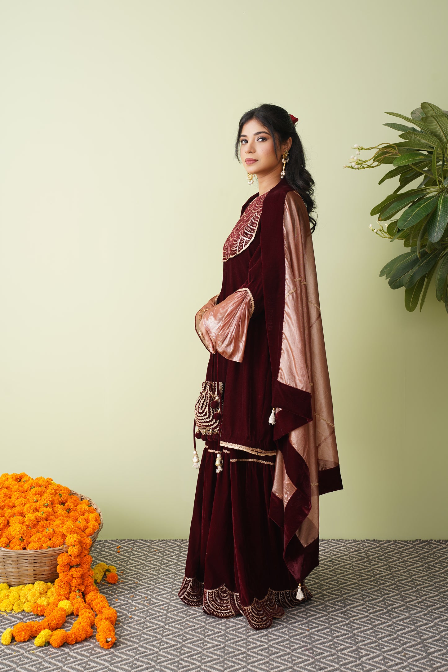 Jharoka Sharara set
