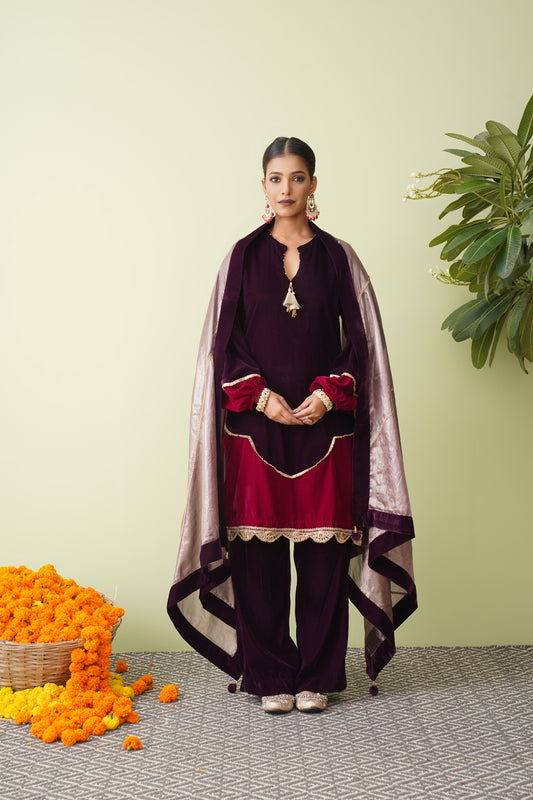Mehrab kurta set